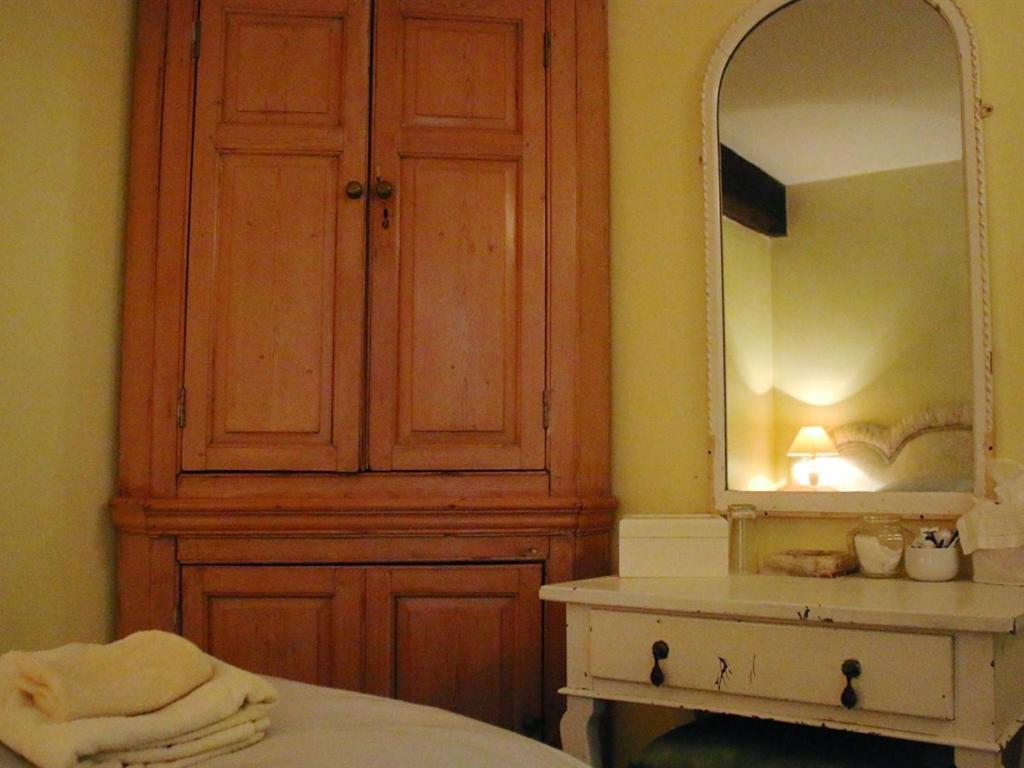 Stone House Bed & Breakfast Sulgrave Bilik gambar