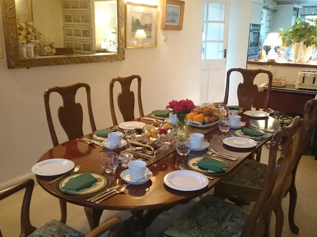 Stone House Bed & Breakfast Sulgrave Bilik gambar
